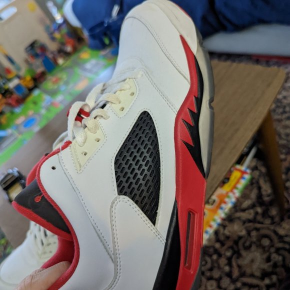 Jordan 5 Low Fire Red - Picture 7 of 11